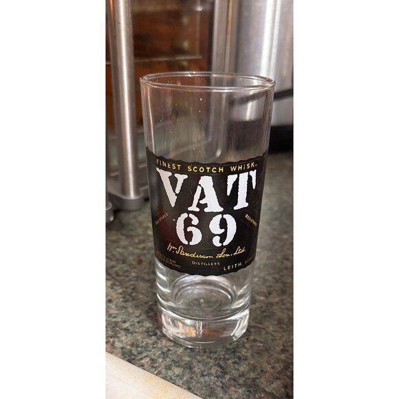 Vintage Vat 69 Finest Scotch Whisky Glass Tumbler - Picture 1 of 5